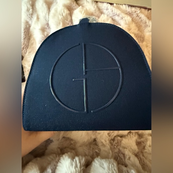 Giorgio Armani Gift set - Picture 2 of 9